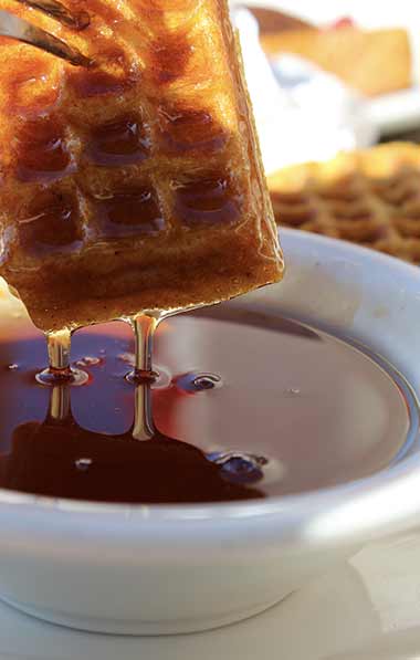 chickenn waffles